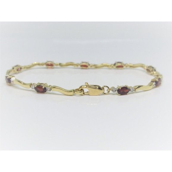 10k Yellow Gold Natural Garnet Link Bracelet - Picture 5 of 7